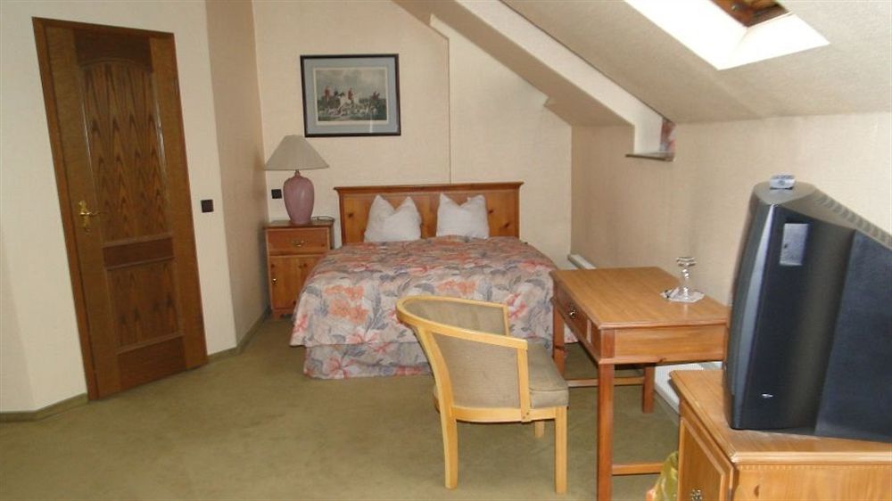 Hotel Dallgow Buitenkant foto