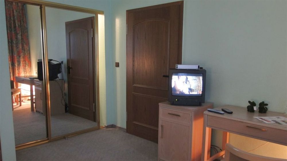Hotel Dallgow Buitenkant foto